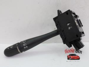 Used Steering column stalk Chrysler Voyager/Grand Voyager (RG) 2.4 16V Price on request offered by Rooie Ben autodemontage