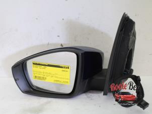 Used Wing mirror, left Volkswagen Polo V (6R) 1.2 TDI 12V BlueMotion Price on request offered by Rooie Ben autodemontage