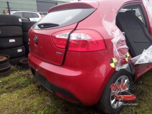 Used Rear end (complete) Kia Rio III (UB) 1.1 CRDi VGT 12V Price on request offered by Rooie Ben autodemontage
