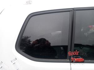 Used Extra window 4-door, right Volkswagen Touran (5T1) 2.0 TDI 150 Price on request offered by Rooie Ben autodemontage