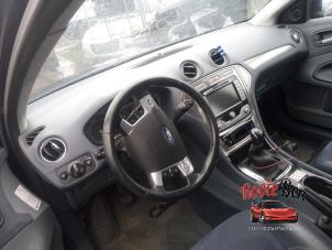 Used Airbag set Ford Mondeo IV Wagon 2.0 16V Price on request offered by Rooie Ben autodemontage