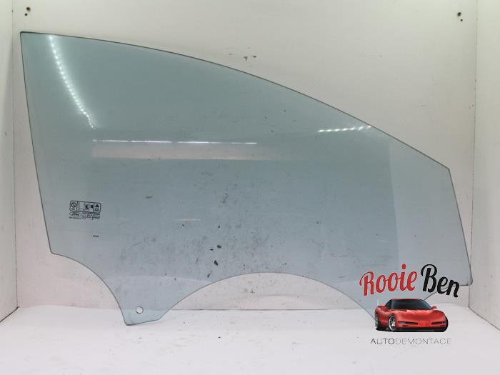 Door window 4-door, front right from a Ford Mondeo IV Wagon 2.0 16V 2009