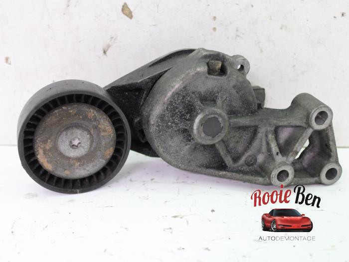 Usados Rodillo tensor correa múltiple Volkswagen Golf IV (1J1) 1.9 TDI 100 4Motion Precio € 15,00 Norma de margen ofrecido por Rooie Ben autodemontage