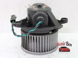 Used Heating and ventilation fan motor Chrysler Neon II 2.0 16V LE,SE,CS,Sport Price on request offered by Rooie Ben autodemontage