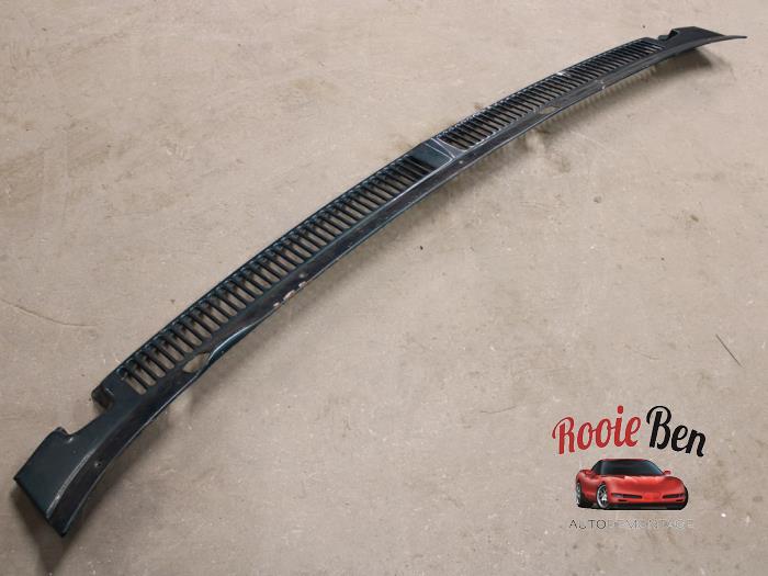 Cowl top grille from a Chevrolet Chevy/Sportsvan G20 5.0 4BBL. 1985