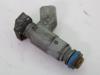 Injector (petrol injection) from a Chrysler Voyager/Grand Voyager (RG), 2000 / 2008 2.4 16V, MPV, Petrol, 2.429cc, 108kW (147pk), EDZ, 2001-02 / 2004-03 2003