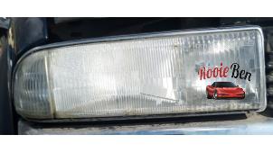 Używane Reflektor prawy Chevrolet Blazer 4.3 ZR2/Mid 4x4 Cena na żądanie oferowane przez Rooie Ben autodemontage