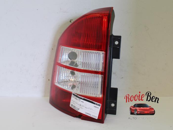 Taillight, left from a Jeep Compass (MK49) 2.4 16V 4x4 2009