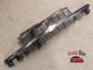 Used Grille Chevrolet Blazer S10 4.3 S-10 Price on request offered by Rooie Ben autodemontage