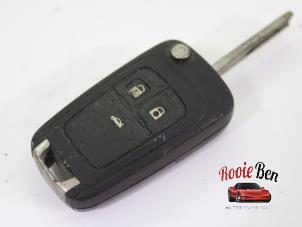 Ignition lock + computer from a Opel Insignia 2.0 CDTI 16V 130 Ecotec 2009