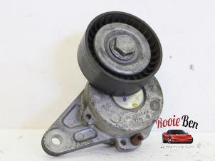 Used Drive belt tensioner Volkswagen Caddy IV 2.0 TDI 75 Price on request offered by Rooie Ben autodemontage
