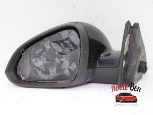 Used Wing mirror, left Opel Insignia 2.0 CDTI 16V 130 Ecotec Price on request offered by Rooie Ben autodemontage