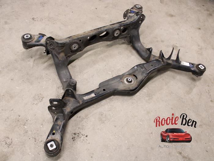 Subframe from a Porsche Macan (95B) 3.6 V6 24V Turbo 2014