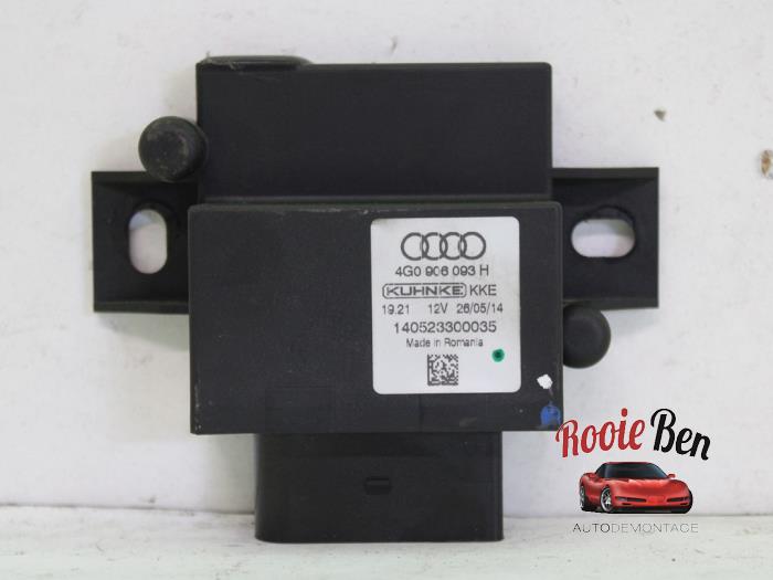 Usagé Module pompe carburant Porsche Macan (95B) 3.6 V6 24V Turbo Prix € 50,00 Règlement à la marge proposé par Rooie Ben autodemontage