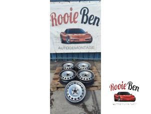 Used Set of wheels Volkswagen Caddy IV 2.0 TDI 75 Price on request offered by Rooie Ben autodemontage