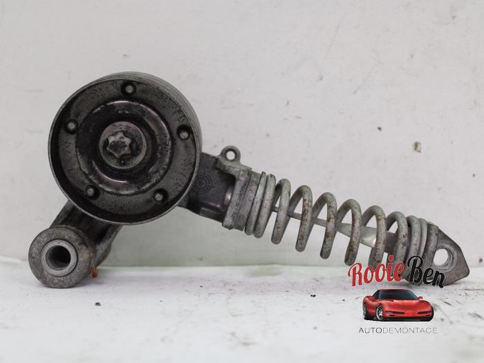 Usados Rodillo tensor correa múltiple Opel Corsa E 1.4 16V Precio € 15,00 Norma de margen ofrecido por Rooie Ben autodemontage