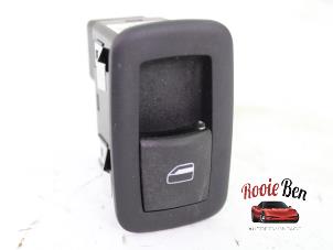 Usados Interruptor de ventanilla eléctrica Dodge 1500 Crew Cab (DS/DJ/D2) 5.7 Hemi V8 4x4 Precio de solicitud ofrecido por Rooie Ben autodemontage