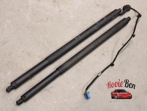Used Set of tailgate gas struts Mercedes GLC Coupe (C253) 2.0 200 16V EQ Boost 4-Matic Price on request offered by Rooie Ben autodemontage