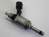 Injector (petrol injection) from a Renault Captur (2R), 2013 1.2 TCE 16V EDC, SUV, Petrol, 1.197cc, 88kW (120pk), FWD, H5F403; H5FD4, 2013-06, 2R40; 2RC0 2014
