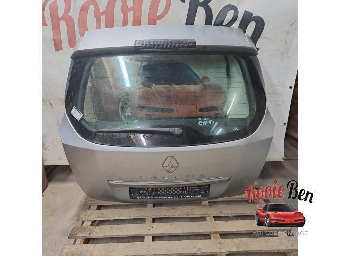 Tailgate from a Renault Laguna III Estate (KT) 1.5 dCi 110 FAP 2011