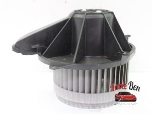 Usados Motor de ventilador de calefactor Chrysler 300 C 5.7 V8 Hemi Precio de solicitud ofrecido por Rooie Ben autodemontage