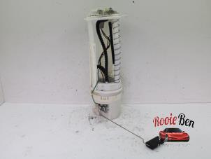 Used Electric fuel pump Jeep Cherokee/Liberty (KJ) 3.7 V6 24V Price on request offered by Rooie Ben autodemontage