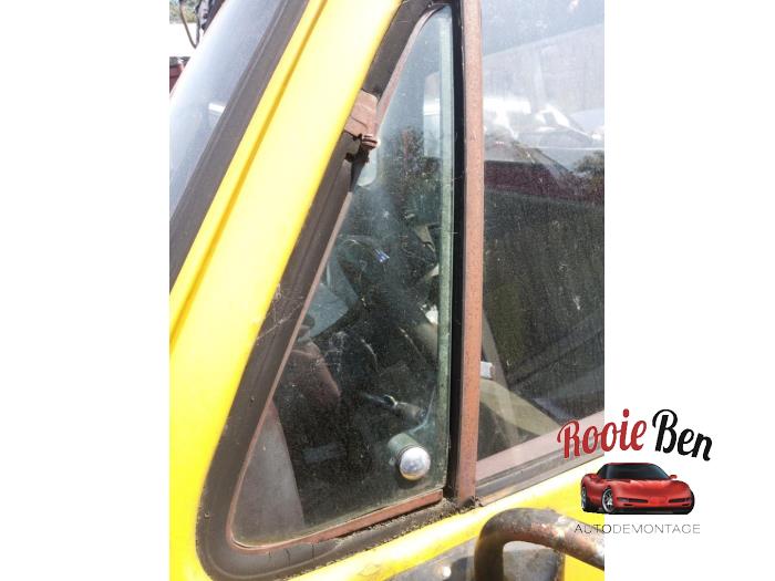 Usados Ventanilla triangular izquierda delante GMC Sierra Precio € 100,00 Norma de margen ofrecido por Rooie Ben autodemontage