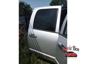 Used Rear door 4-door, right Dodge Ram 3500 Standard Cab (DR/DH/D1/DC/DM) 5.7 V8 Hemi 1500 4x2 Price on request offered by Rooie Ben autodemontage