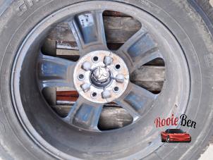 Begagnade Hjul + däck Dodge Ram 3500 Standard Cab (DR/DH/D1/DC/DM) 5.7 V8 Hemi 1500 4x2 Pris på förfrågan erbjuds av Rooie Ben autodemontage