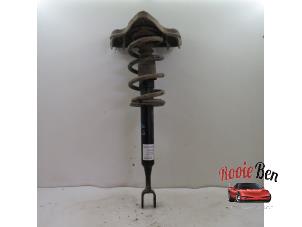 Used Front shock absorber rod, left Audi A4 Avant (B7) 2.0 TDI 16V Price on request offered by Rooie Ben autodemontage