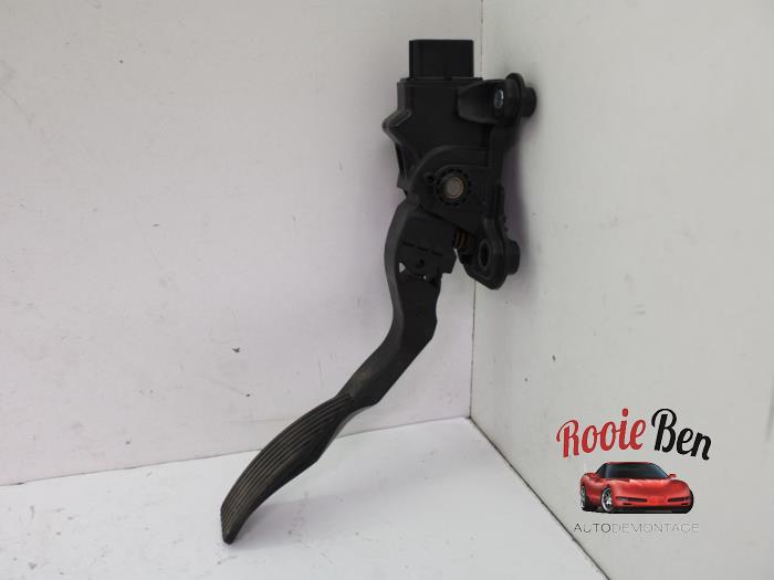 Accelerator pedal from a Jeep Compass (PK) 2.2 CRD 16V 4x4 2014
