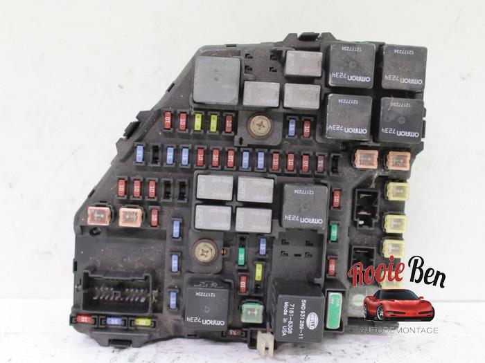 Fuse box Cadillac CTS I 3.6 V6 24V 15224195 OEM