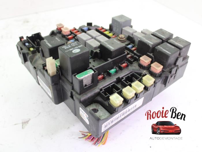 Fuse box Cadillac CTS I 3.6 V6 24V 15224195 OEM