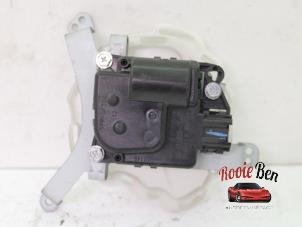 Usados Motor de válvula de calefactor Jeep Compass (PK) 2.2 CRD 16V 4x4 Precio de solicitud ofrecido por Rooie Ben autodemontage