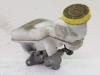 Master cylinder from a Jeep Compass (PK) 2.2 CRD 16V 4x4 2012