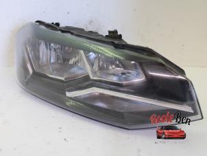 Used Headlight, right Volkswagen Polo VI (AW1) 1.0 TSI 12V Price on request offered by Rooie Ben autodemontage