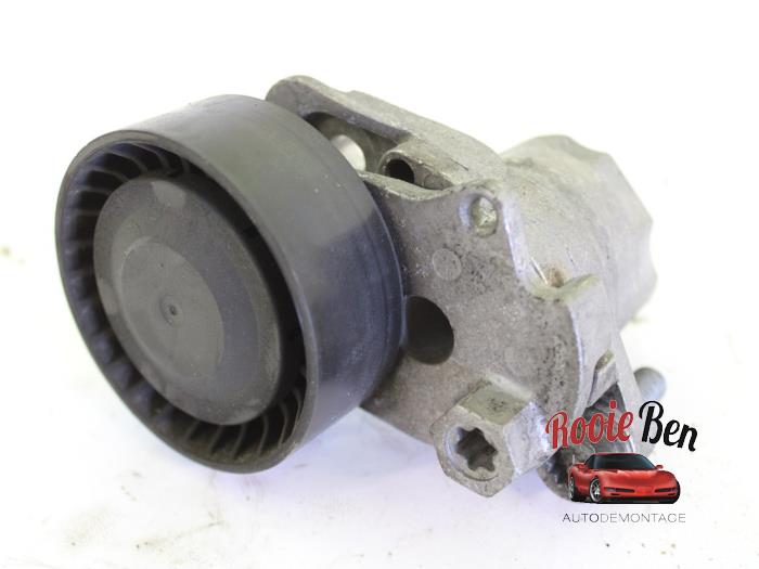 Usados Rodillo tensor correa múltiple Volkswagen Polo VI (AW1) 1.0 TSI 12V Precio € 15,00 Norma de margen ofrecido por Rooie Ben autodemontage