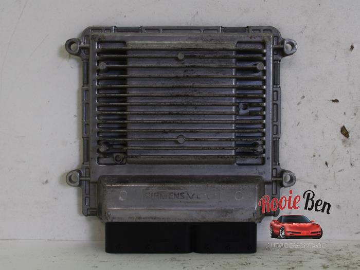 Used Engine management computer Dodge Caliber 1.8 16V Price € 100,00 Margin scheme offered by Rooie Ben autodemontage