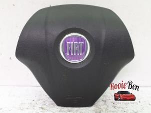 Used Left airbag (steering wheel) Fiat Grande Punto (199) 1.2 Price € 75,00 Margin scheme offered by Rooie Ben autodemontage