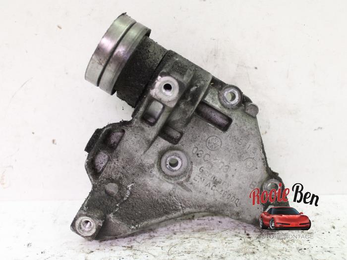 Usados Rodillo tensor correa múltiple Volkswagen Touran (1T3) 1.4 16V TSI EcoFuel Precio € 15,00 Norma de margen ofrecido por Rooie Ben autodemontage