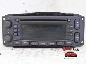 Gebrauchte Radio CD Spieler Chrysler Voyager/Grand Voyager (RG) 2.8 CRD 16V Autom. Preis € 100,00 Margenregelung angeboten von Rooie Ben autodemontage