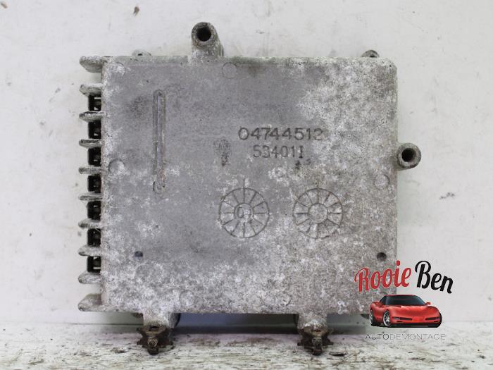 Used Automatic gearbox computer Chrysler Voyager/Grand Voyager (RG/RS) 2.8 CRD 16V Autom. Price on request offered by Rooie Ben autodemontage