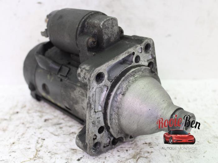 Begagnade Startmotor Chrysler Voyager/Grand Voyager (RG/RS) 2.8 CRD 16V Autom. Pris € 45,00 Marginaltabell erbjuds av Rooie Ben autodemontage