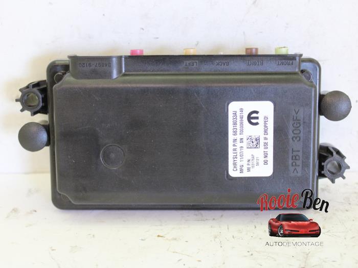 Usagé Module caméra Dodge 1500 Crew Cab (DS) 5.7 Hemi V8 4x4 Prix sur demande proposé par Rooie Ben autodemontage