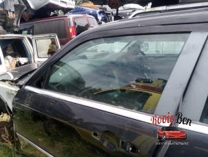 Usados Ventanilla de puerta de 4 puertas izquierda delante Chrysler 300 C Touring 3.0 CRD 24V Precio de solicitud ofrecido por Rooie Ben autodemontage