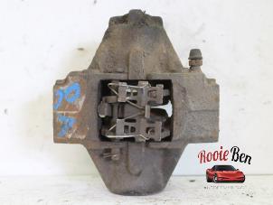 Used Rear brake calliper, right Lexus GS (..S16) 300 3.0 24V VVT-i Price on request offered by Rooie Ben autodemontage