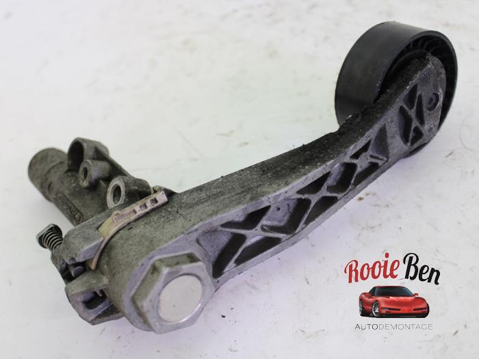 Usados Rodillo tensor correa múltiple Peugeot 308 SW (4E/H) 1.6 VTI 16V Precio € 15,00 Norma de margen ofrecido por Rooie Ben autodemontage