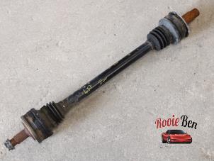 Used Drive shaft, rear left Mercedes C Combi (S203) 2.2 C-200 CDI 16V Price € 75,00 Margin scheme offered by Rooie Ben autodemontage
