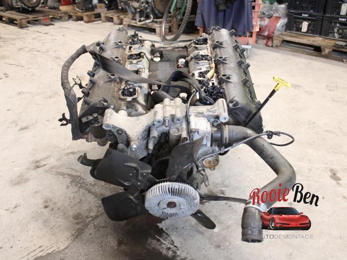 Engine from a Dodge Ram 3500 Standard Cab (DR/DH/D1/DC/DM) 5.7 V8 Hemi 1500 4x4 2007