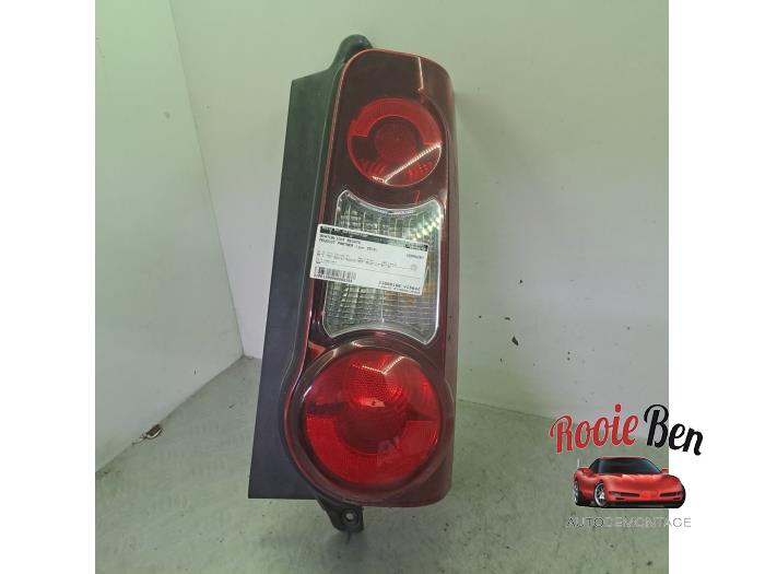 Rücklicht rechts Peugeot Partner 1.6 BlueHDI 75 - OEM